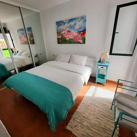 Airunnes Atico Duplex Zahara Primera Linea Apartamento